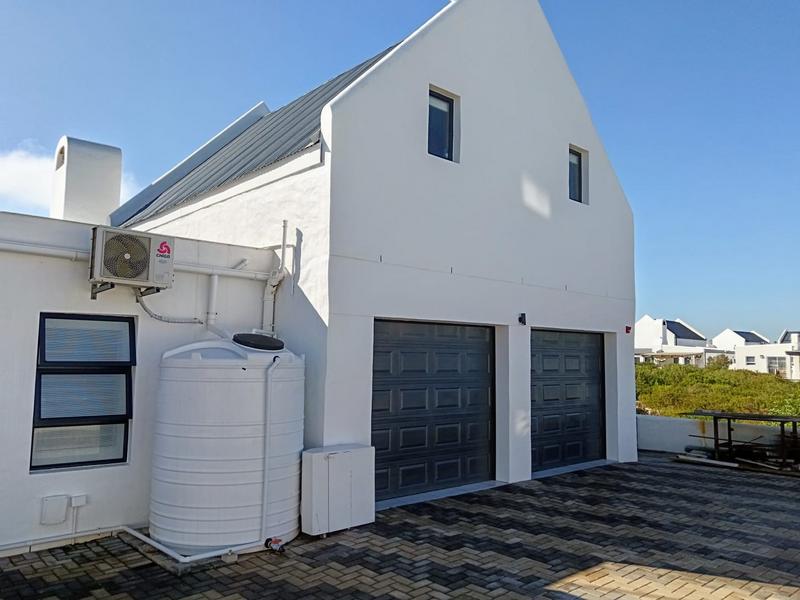 4 Bedroom Property for Sale in Dwarskersbos Western Cape